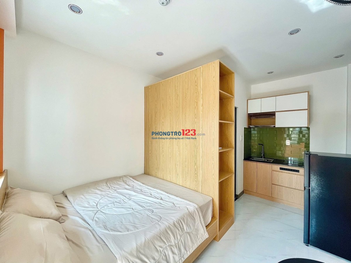 CHO THUÊ CHDV DUPLEX 40m2 FULL NỘI THẤT BAN CÔNG Ở ĐƯỜNG NGUYỄN CÔNG HOAN Q. PHÚ NHUẬN