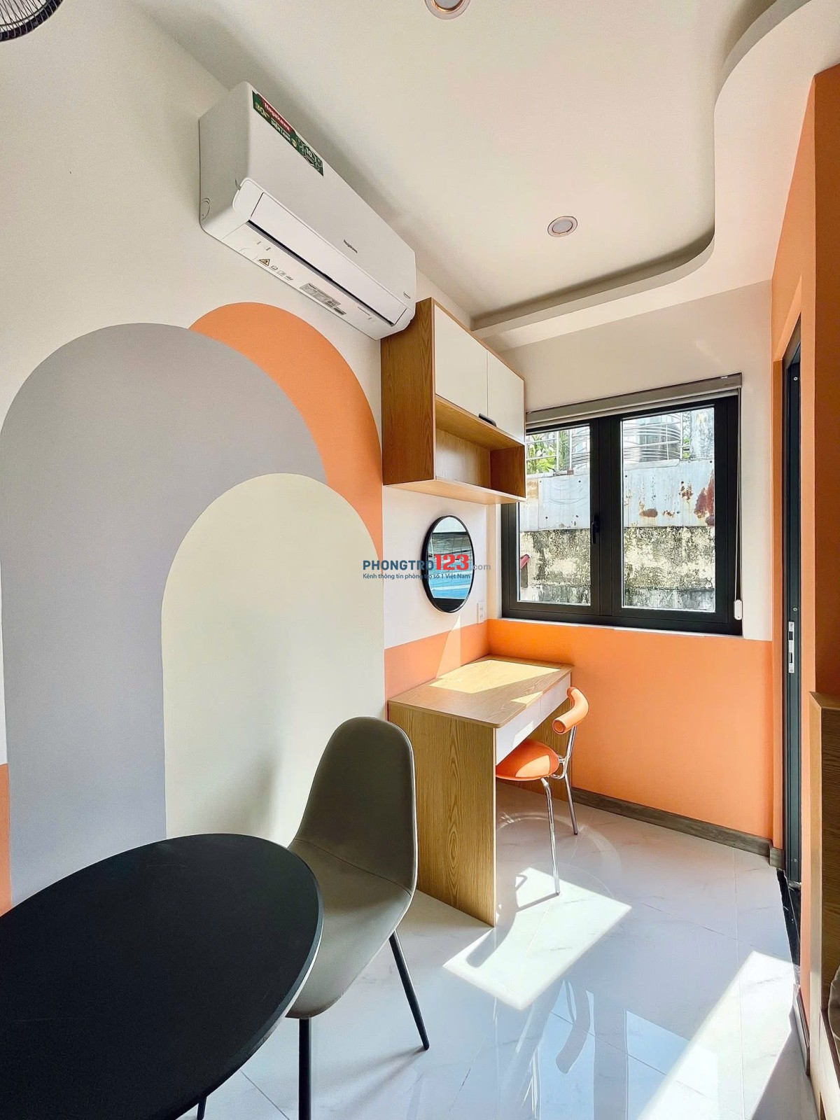 CHO THUÊ CHDV DUPLEX 40m2 FULL NỘI THẤT BAN CÔNG Ở ĐƯỜNG NGUYỄN CÔNG HOAN Q. PHÚ NHUẬN