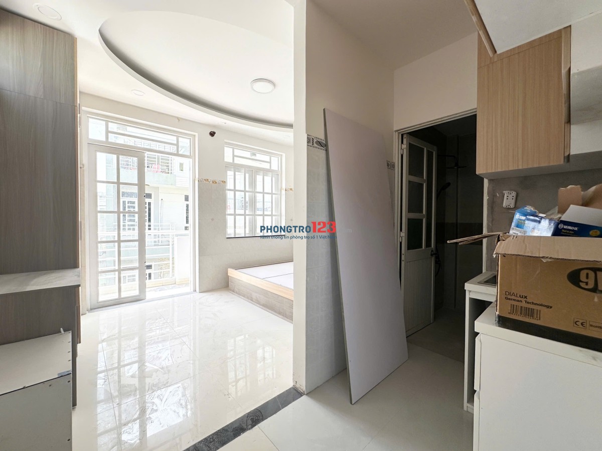 RA MẮT DỰ ÁN MỚI 100% 30m2 FULL NỘI THẤT BAN CÔNG LỚN NẰM NGAY TT PHÚ NHUẬN GẦN CÔNG VIÊN GIA ĐỊNH