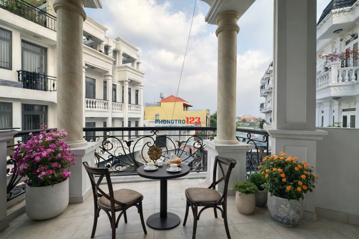Chính chủ cho thuê phòng trong biệt thự full nội thất, ban công giá ở Tô Ngọc Vân Q12 kế Thống Nhất