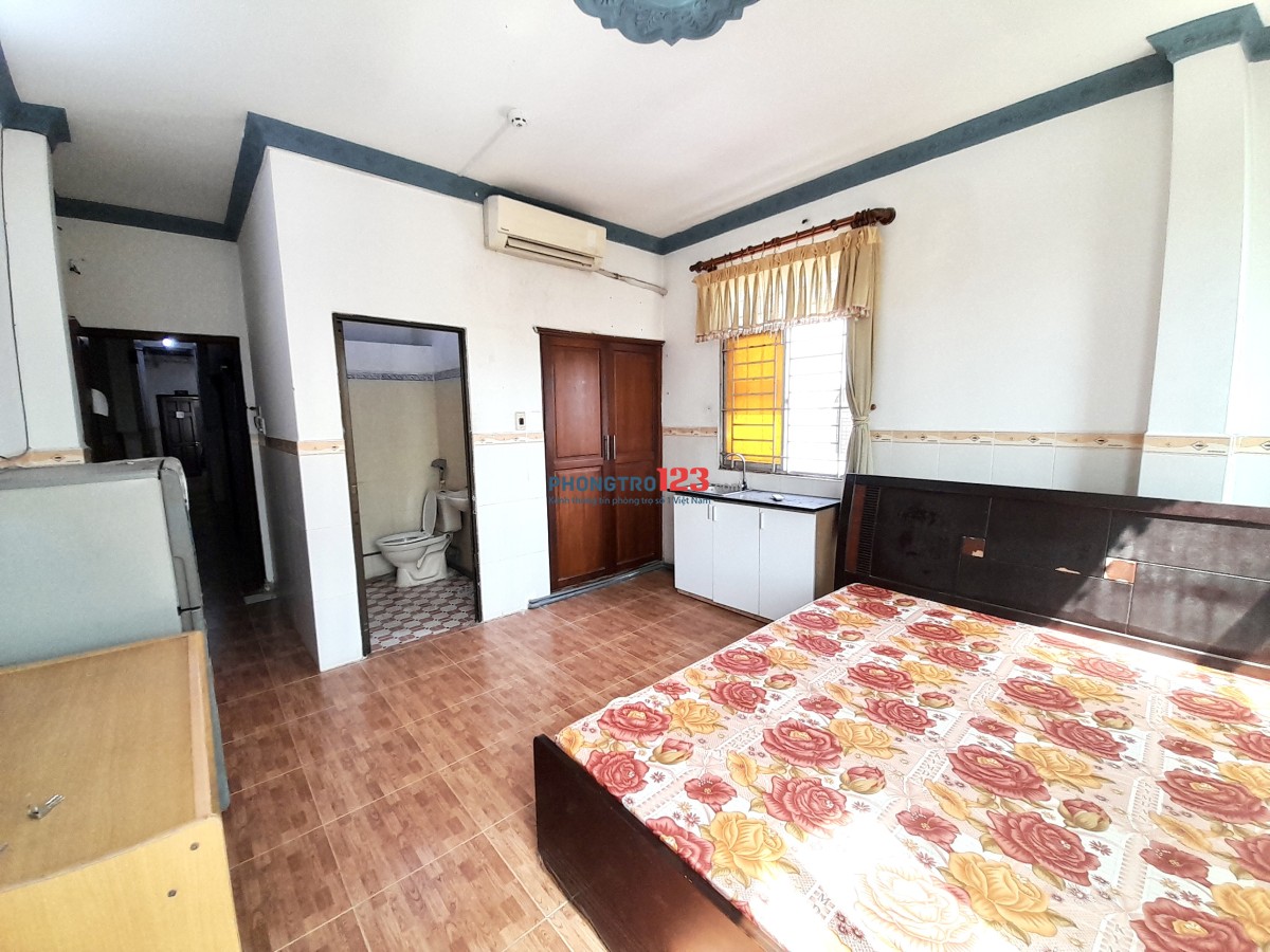 CHO THUÊ PHÒNG Q5 – VÕ VĂN KIỆT – STUDIO CỬA SỔ – THANG MÁY – 4.8 TRIỆU