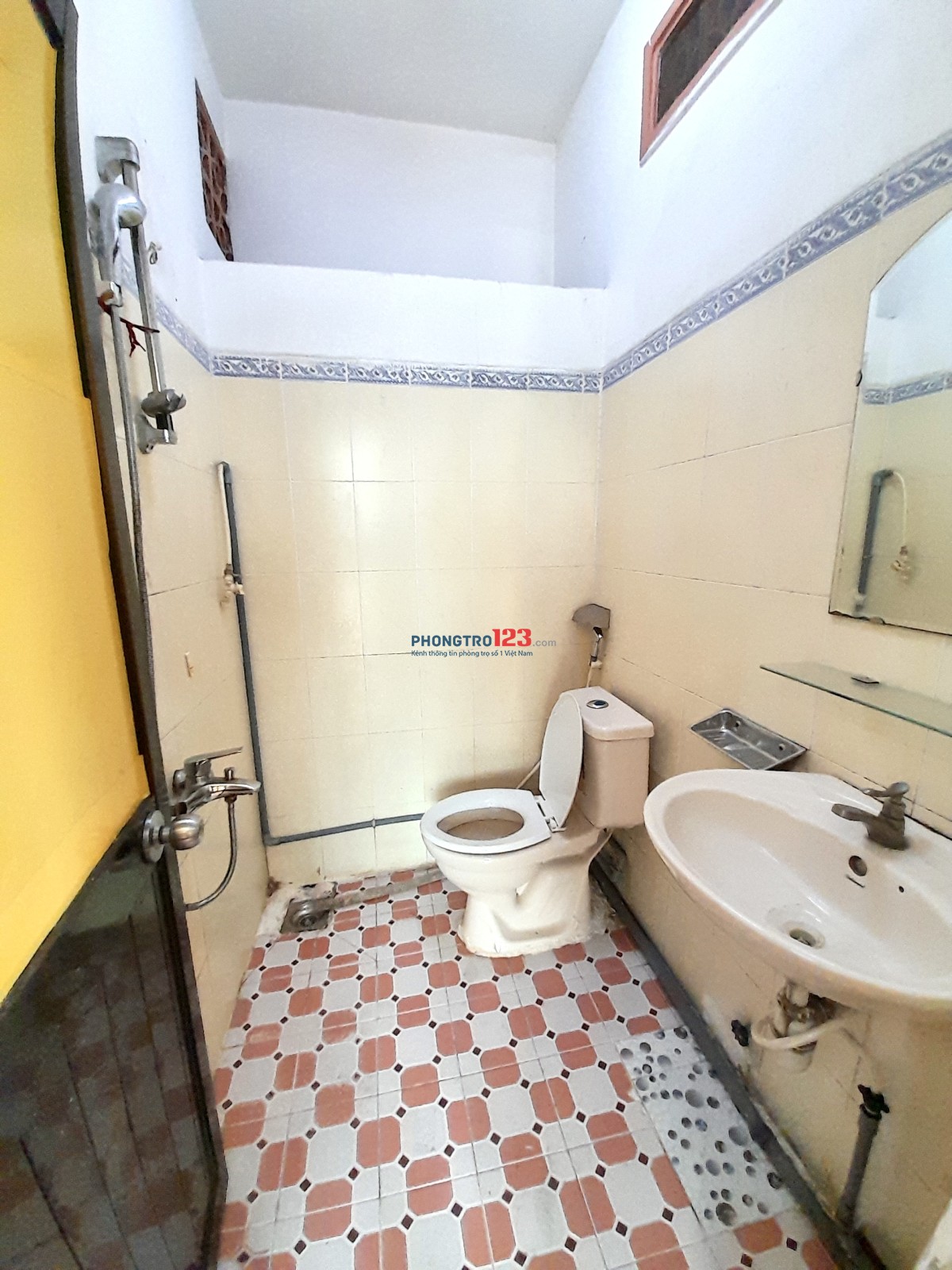 CHO THUÊ PHÒNG Q5 – VÕ VĂN KIỆT – STUDIO CỬA SỔ – THANG MÁY – 4.8 TRIỆU