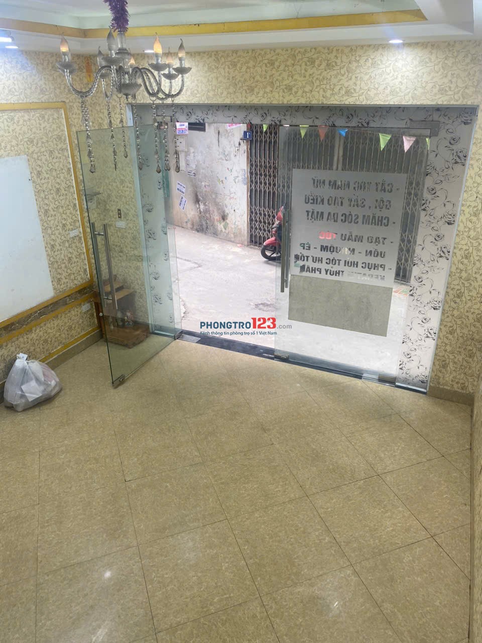 CẦN CHO THUÊ NHÀ NGUYÊN CĂN VỪA Ở VÀ KINH DOANH