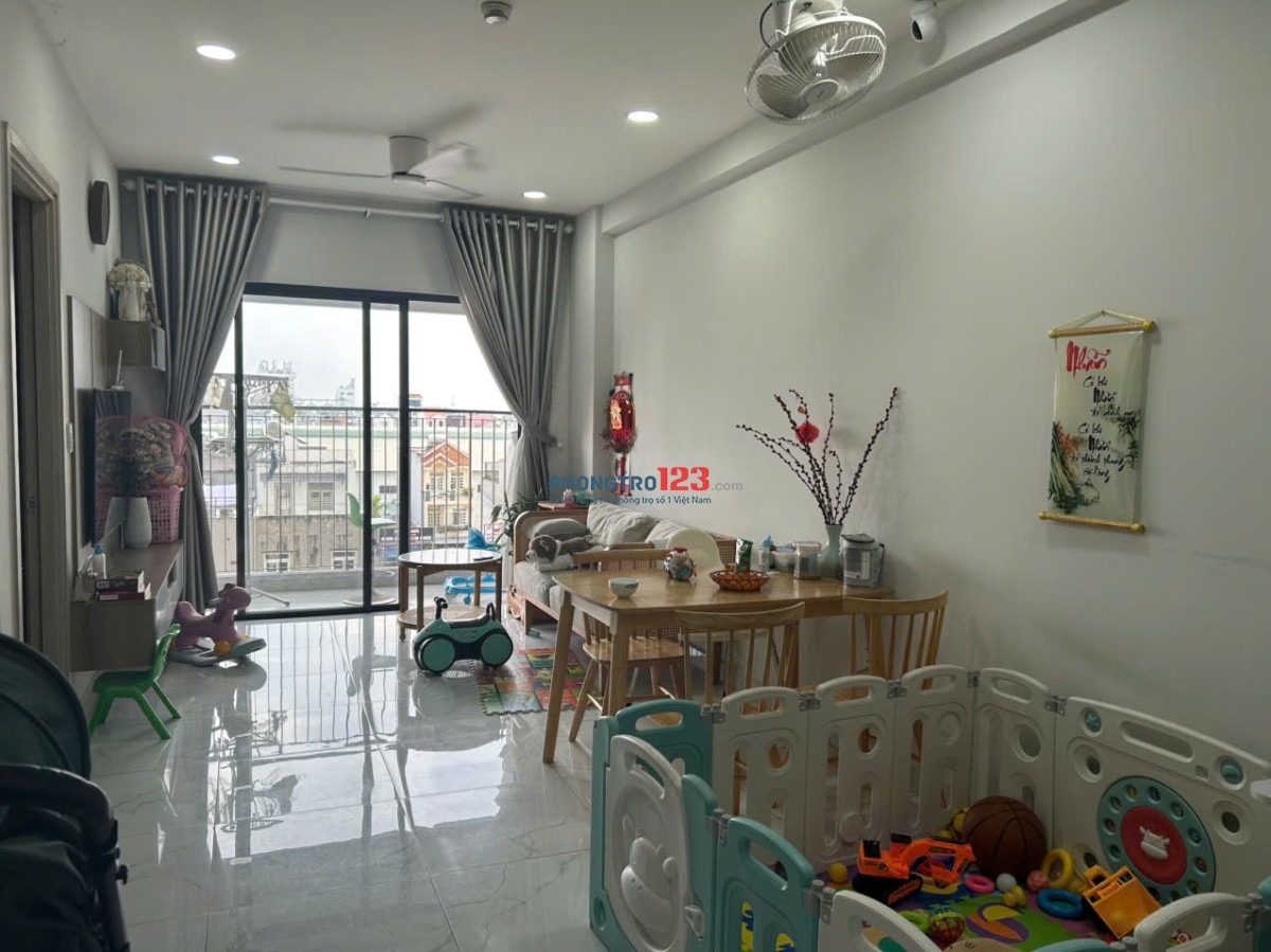 Cho Thuê Căn hộ nội thất cơ bản, Nội khu Vincom Dĩ An