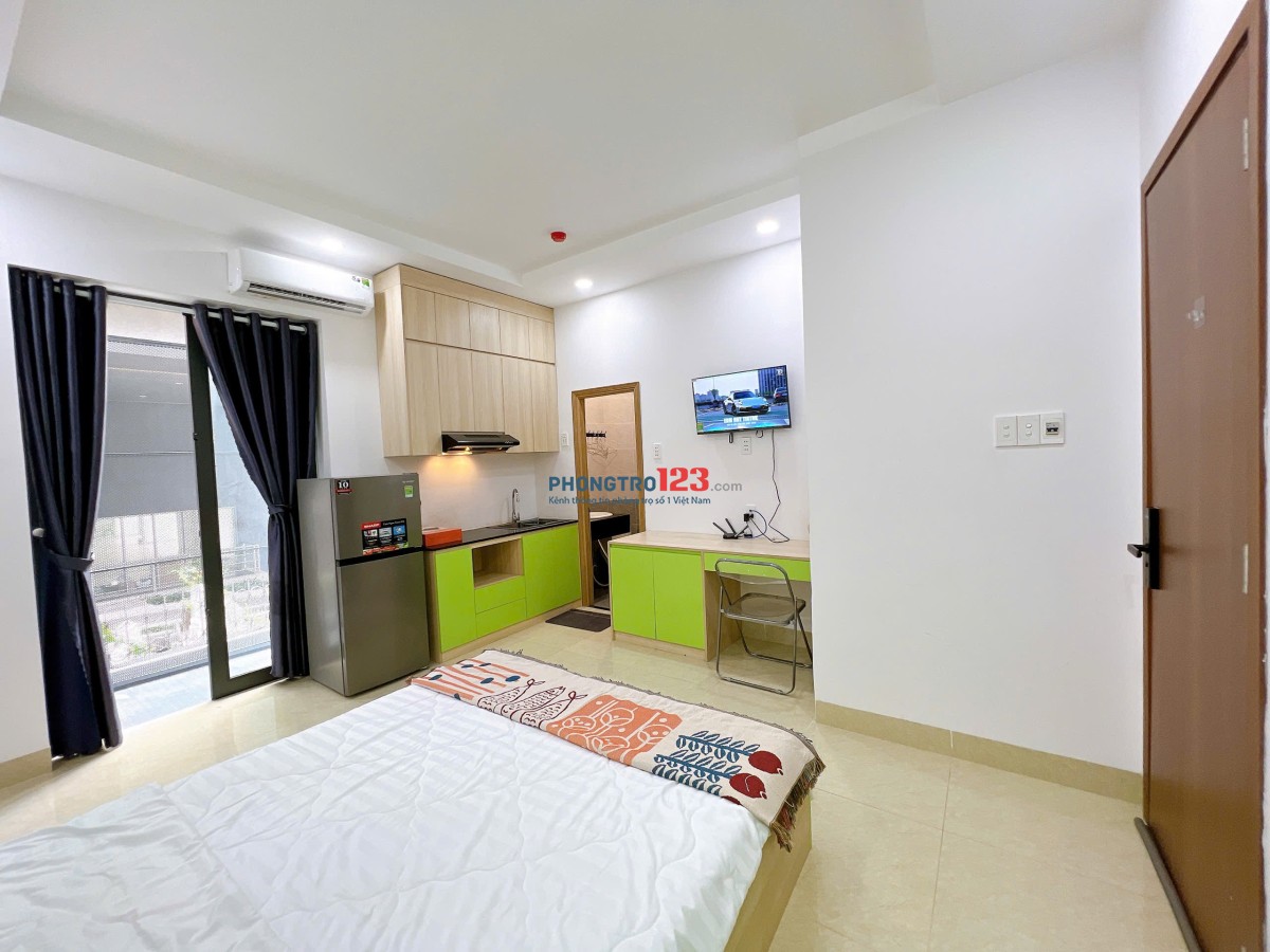 Cho thuê ch mini full nội thất ban công thoáng, vị trí đắt địa Phan Đăng Lưu gần chợ Bà Chiểu