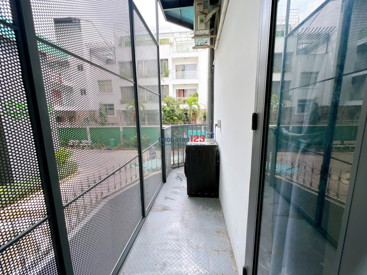 Cho thuê ch mini full nội thất ban công thoáng, vị trí đắt địa Phan Đăng Lưu gần chợ Bà Chiểu