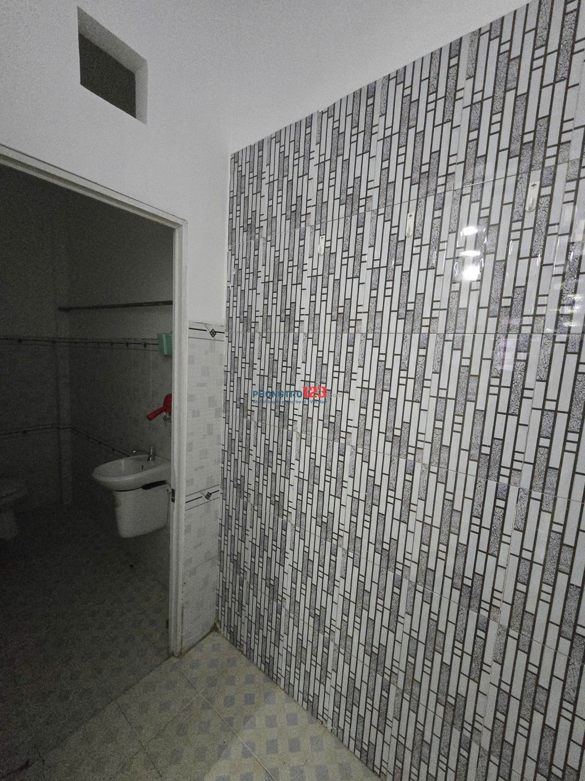 CHO THUÊ NHÀ NGUYÊN CĂN – GẦN CHỢ & KHU CÔNG NGHIỆP – HIỆP THÀNH, Q12