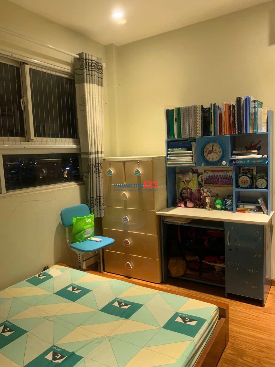 Chung cư Nguyễn Thông, P9, Q3: 100m2, 3p ngủ, căn góc, 15tr/th