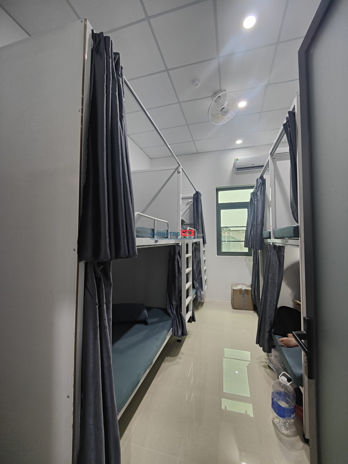 Nhà mới xây LÌ XÌ đầu năm, miễn phí tiền nhà tháng 2 – KTX NỮ ngay ĐH Ngân Hàng chỉ 900m