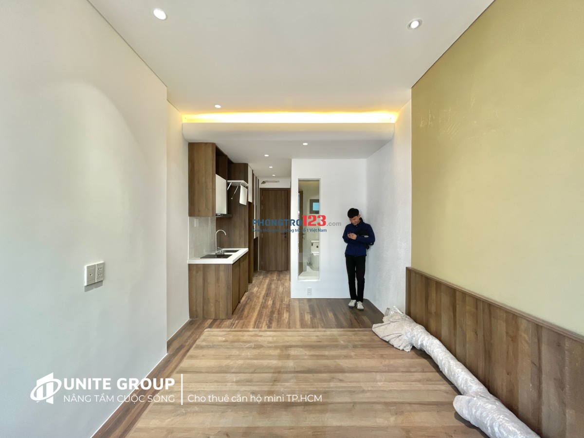 CHO THUÊ CHDV MỚI 100% FULL NỘI THẤT 30m2 BAN CÔNG LỚN NẮM NGAY TT BÌNH THẠNH GẦN NGÃ TƯ HÀNG XANH