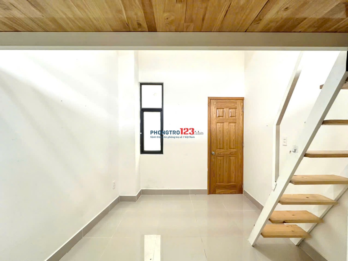 PHÒNG CÓ GÁC SẠCH SẼ GẦN CÔNG VIÊN GIA ĐỊNH - SÂN BAY