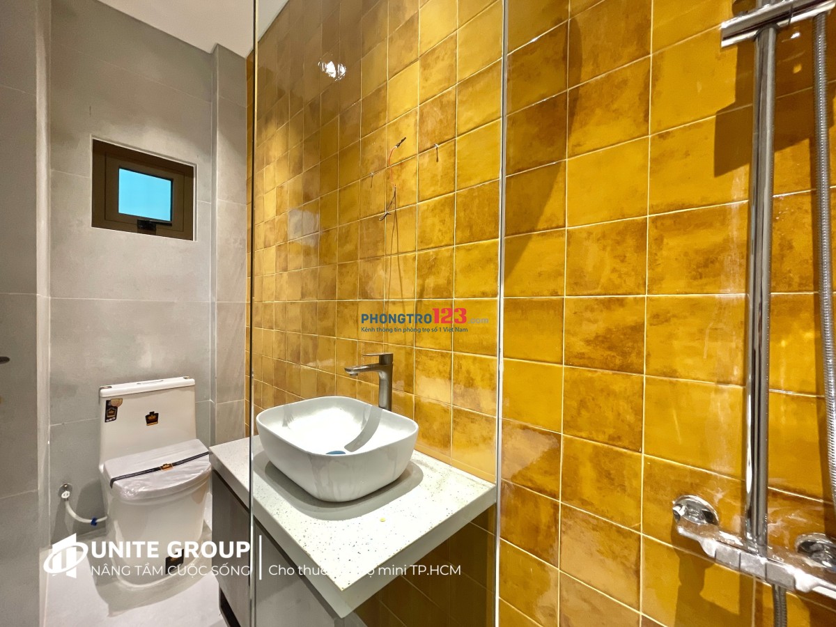 CHO THUÊ CHDV MỚI 100% FULL NỘI THẤT 30m2 BAN CÔNG LỚN NẮM NGAY TT BÌNH THẠNH GẦN NGÃ TƯ HÀNG XANH