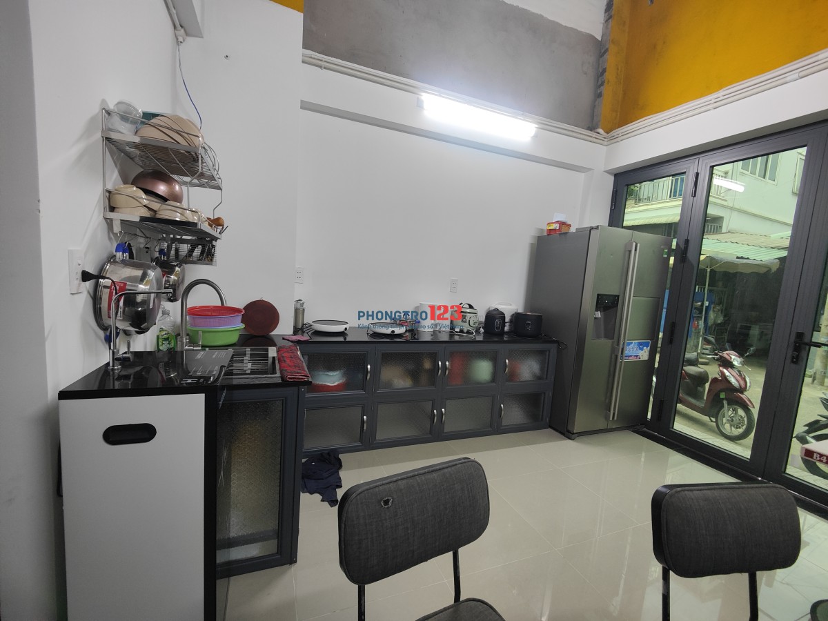 Nhà mới xây LÌ XÌ đầu năm, miễn phí tiền nhà tháng 2 – KTX NỮ ngay ĐH Ngân Hàng chỉ 900m