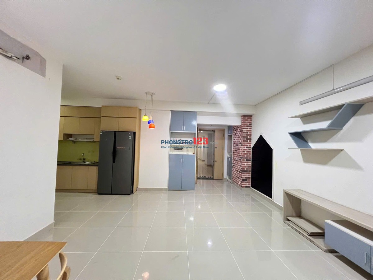 C/c Coopmart Trường Sa, Q3, 100m2, 3PN, 2WC, Nội thất cơ bản, 15tr/th.