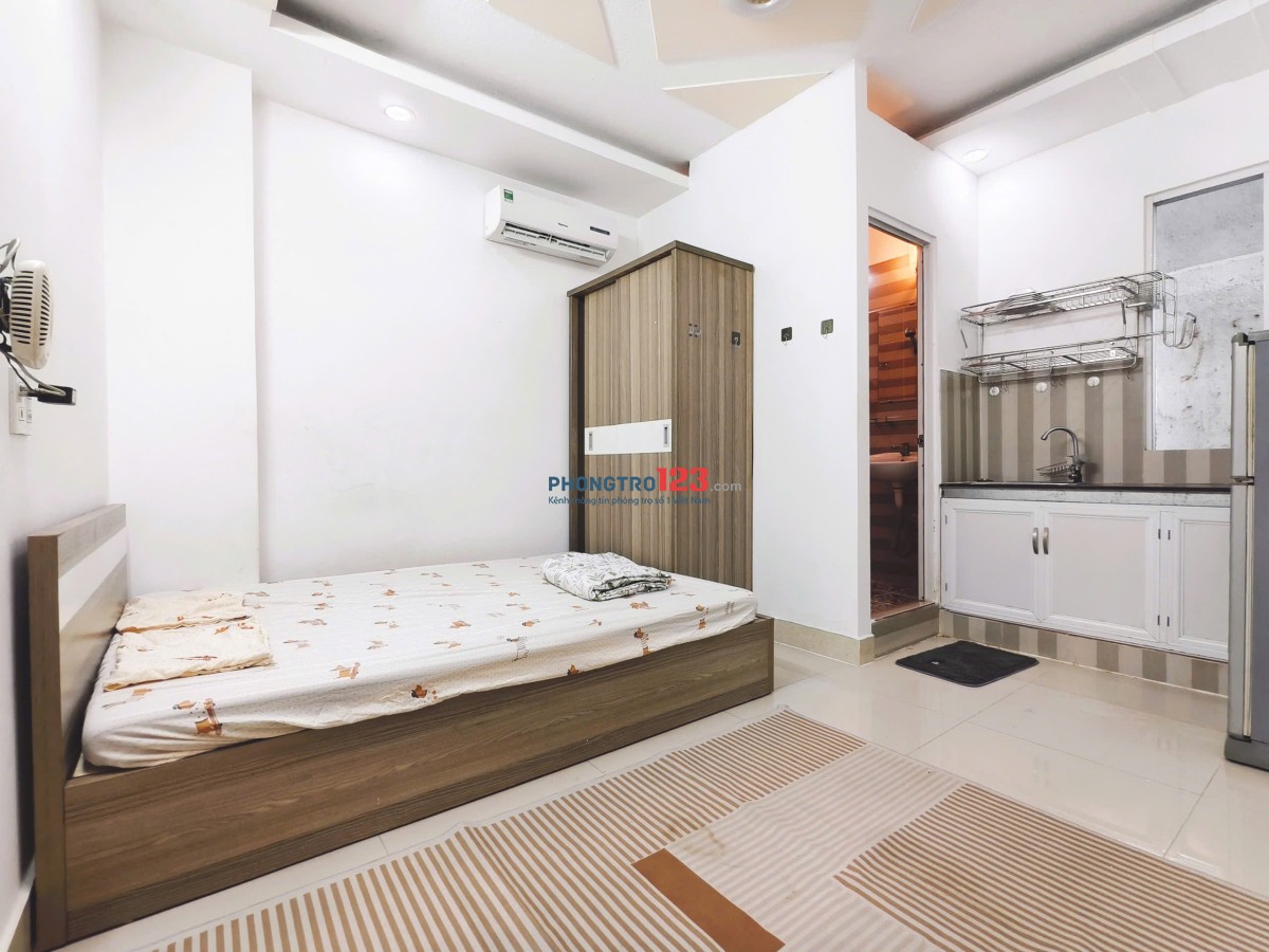 Studio Full Nội Thất Phú Nhuận – Dọn Vào Ở Ngay