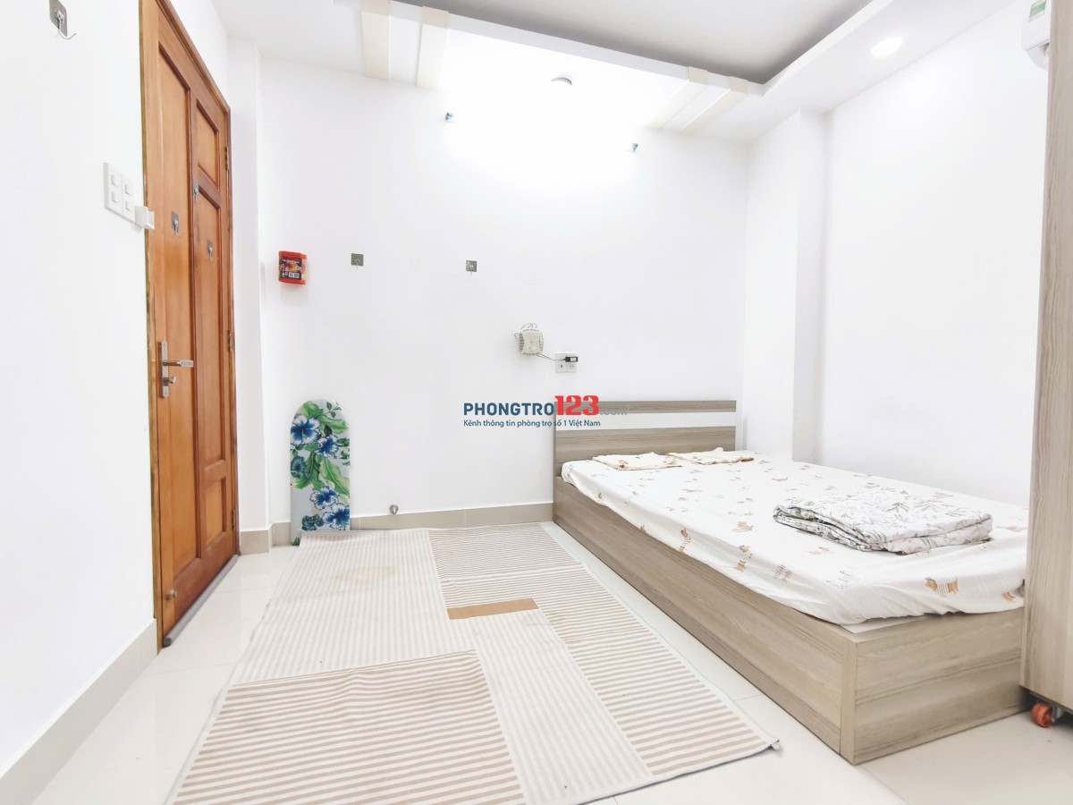 Studio Full Nội Thất Phú Nhuận – Dọn Vào Ở Ngay