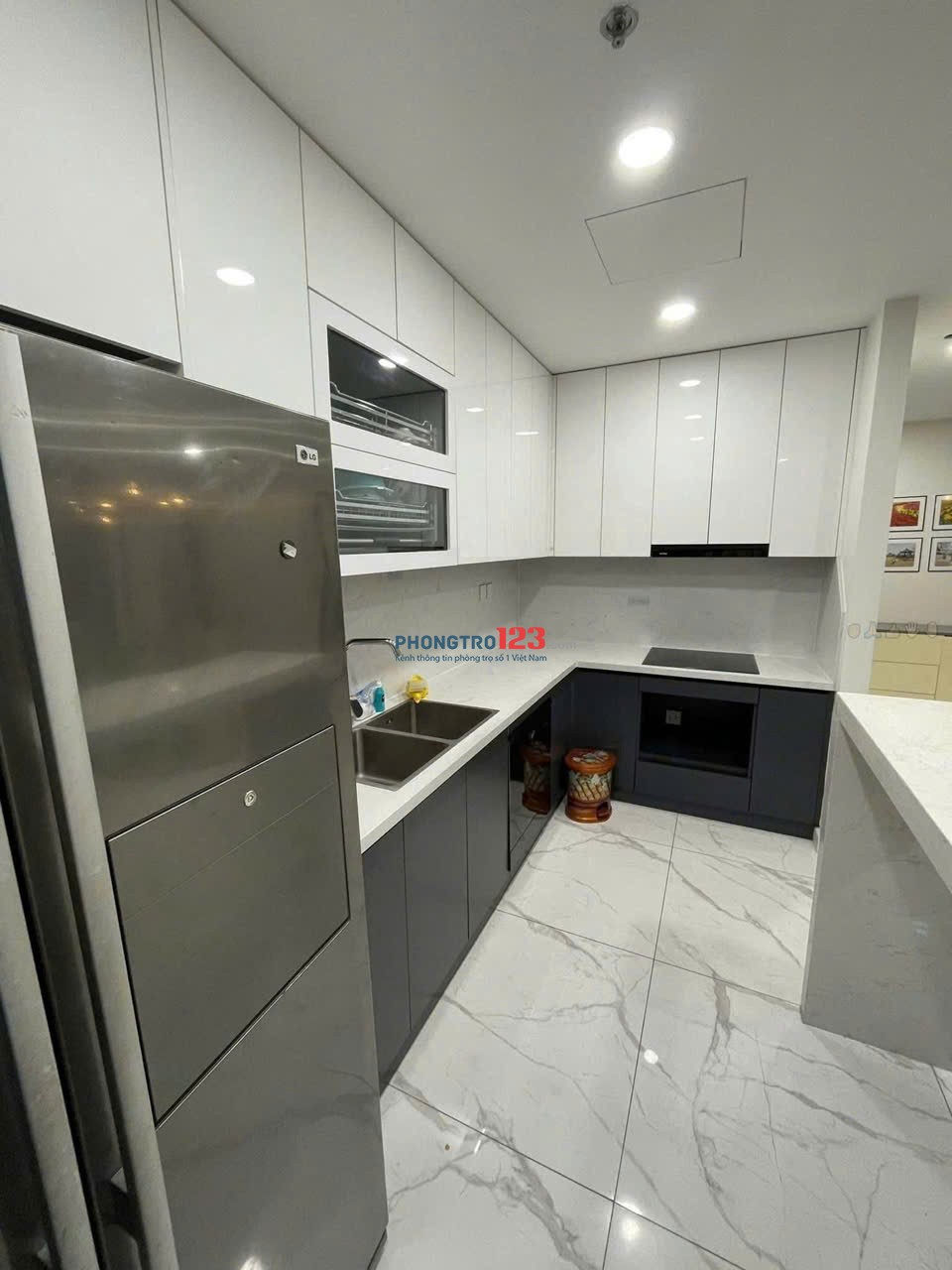 Chung cư Kingston, Hoàng Văn Thụ, PN: 85m2, 2p ngủ, full nội thất, 19triệu