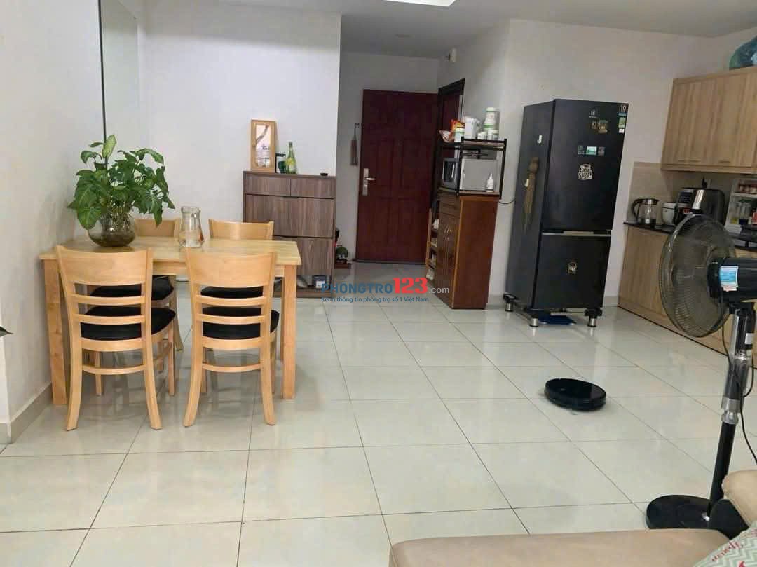 C/c Nguyễn Phúc Nguyên, Q3, 100m2, 3PN, 2WC, Nôi thất, 15tr/th.