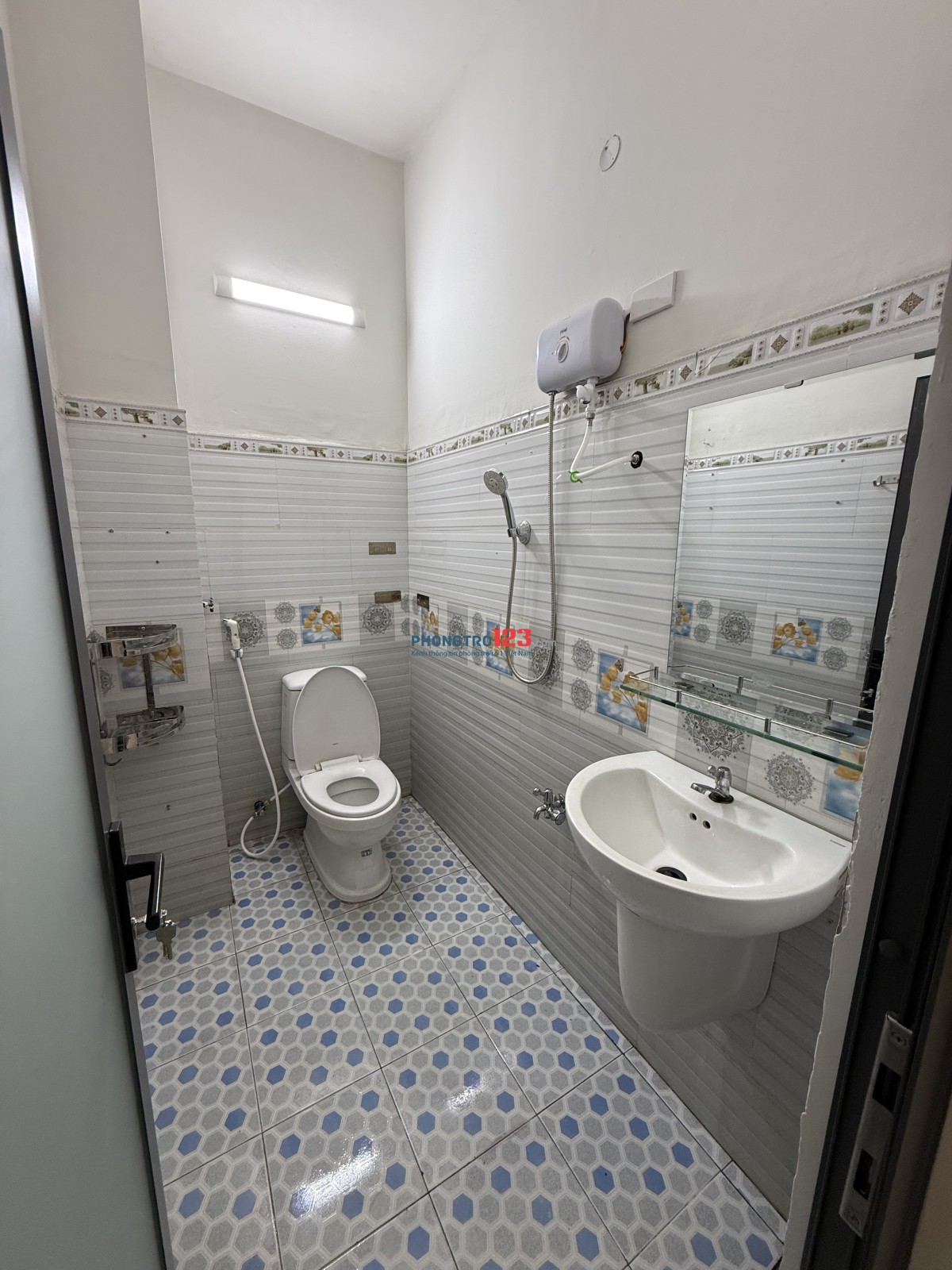 Nhà cho thuê nguyên căn (100m2) Quận 12 Hiệp Thành 43 (gần Hiệp Thành City) 2PN 9tr/tháng