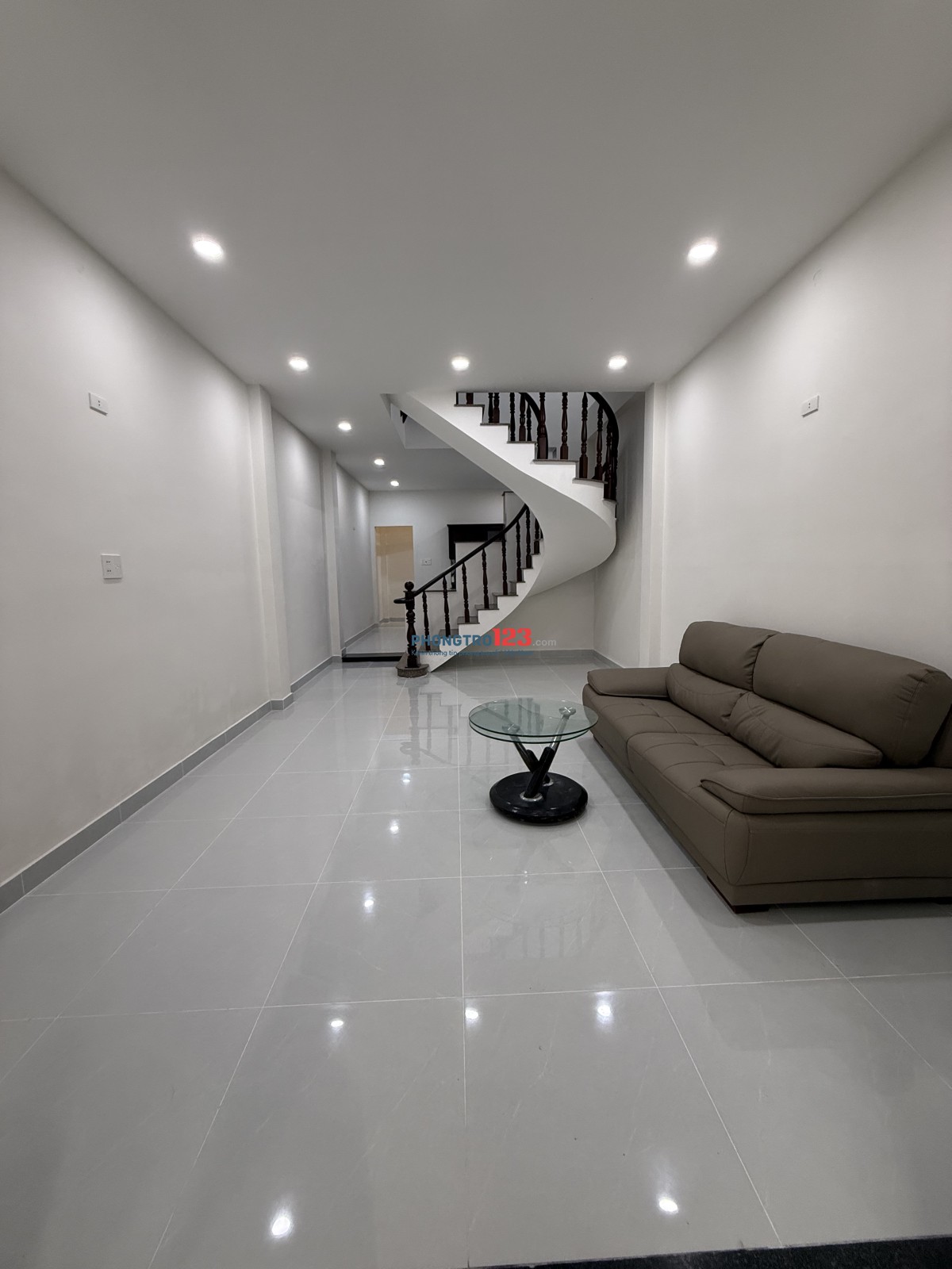 Nhà cho thuê nguyên căn (100m2) Quận 12 Hiệp Thành 43 (gần Hiệp Thành City) 2PN 9tr/tháng