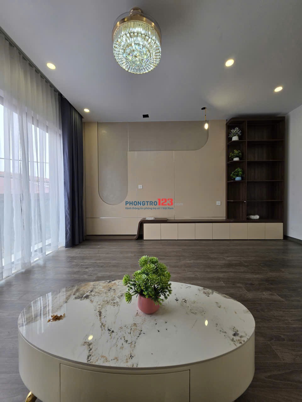 CHO THUÊ NHÀ NGUYÊN CĂN MỚI XÂY - LONG BIÊN - 5 TẦNG