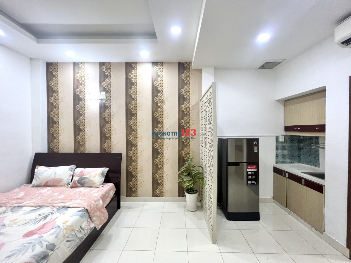 CĂN HỘ THOÁNG FULL NỘI THẤT MỚI 100%_NGAY CẦU VƯỢT 3/2, ĐH UEH, VIỆT NAM QUỐC TỰ