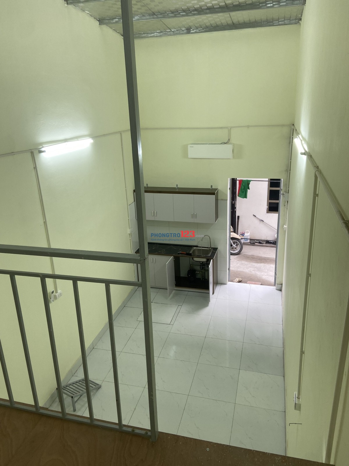 Cho thuê phòng trọ 25m2 sẵn điều hòa, nóng lạnh