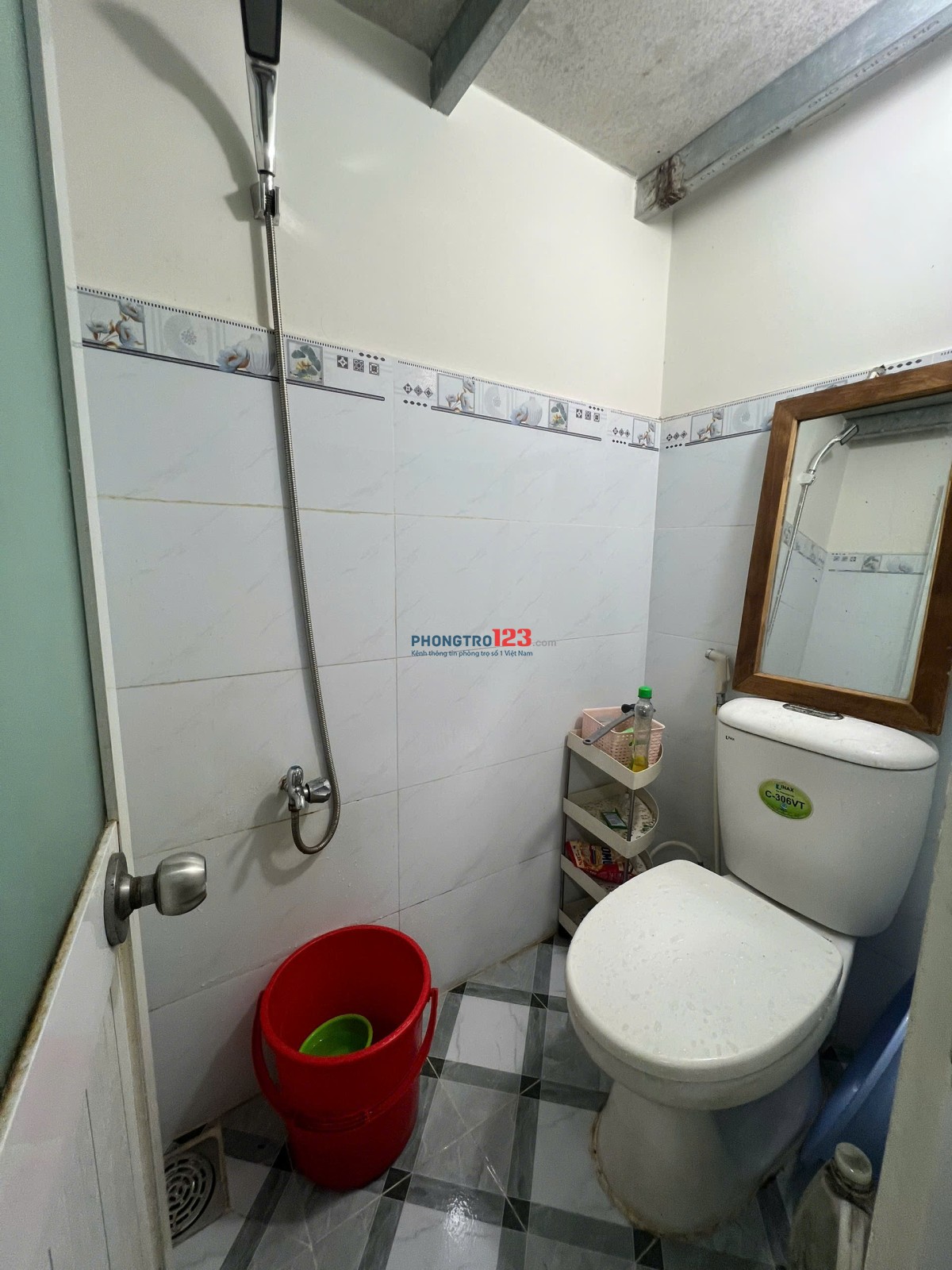 PHÒNG TRỌ NGAY ETOWN CỘNG HÒA GIÁ CHỈ 2TR7/ THÁNG NGAY P13- CỘNG HÒA