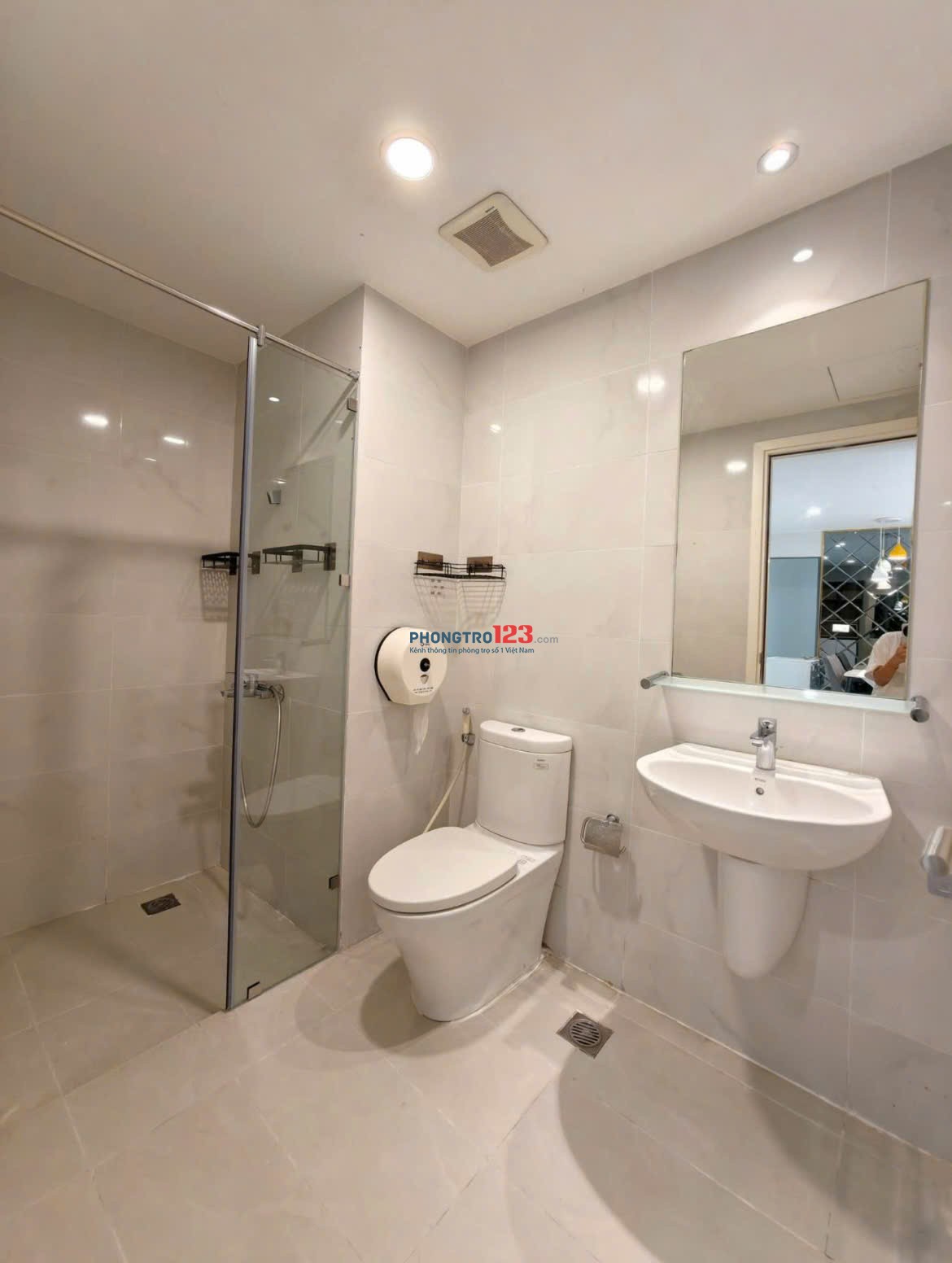 145m2, NTCC, Cao ốc Satra, Phan Đăng Lưu, PN, 21tr/th, 3PN, 2WC.