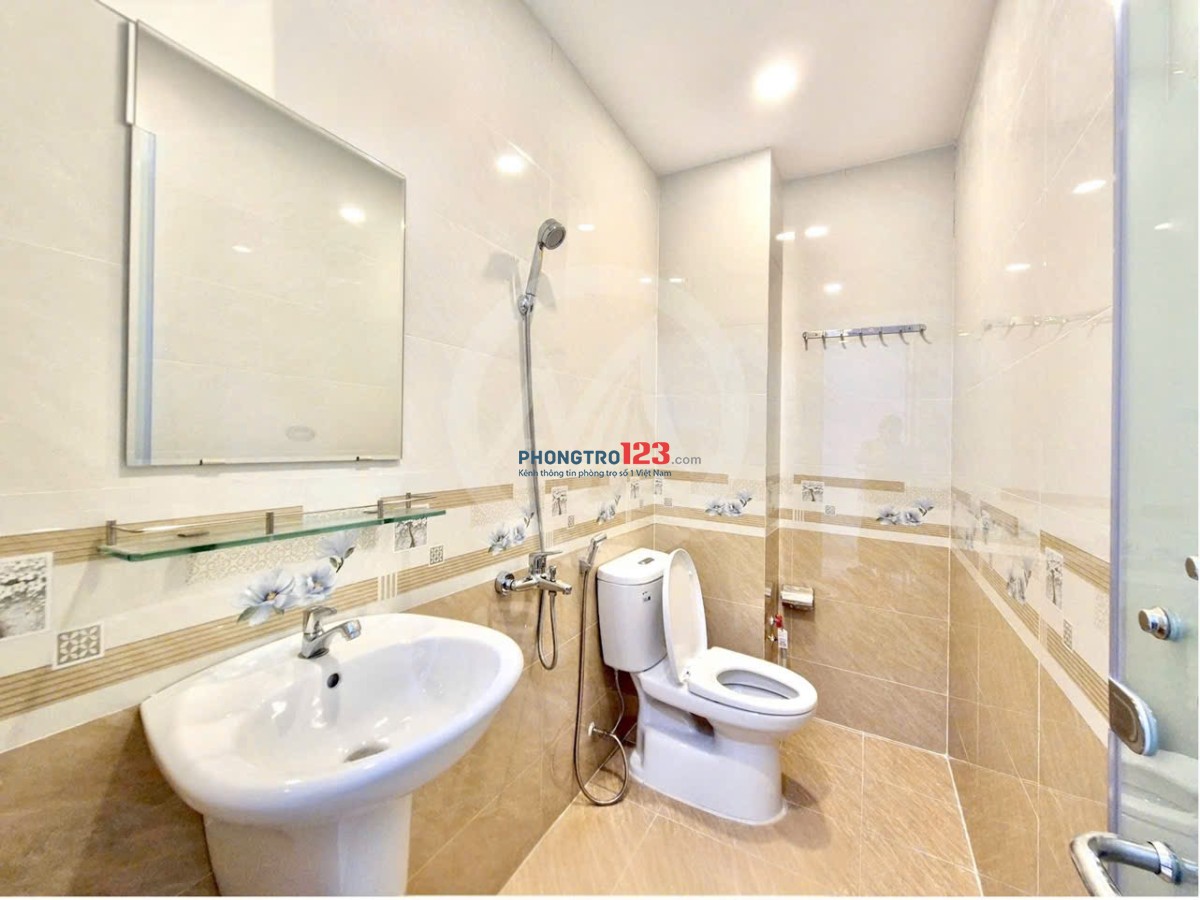 Cho Thuê Phòng Full Nội Thất, Giặt Riêng, Cửa Sổ Lớn Ngay Phan Đình Phùng, gần Q3, Q1, Q2