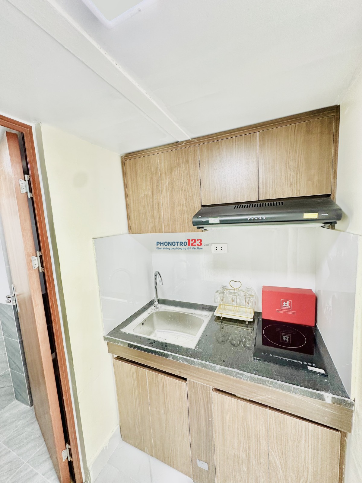 NGUYỄN KHUYẾN FULL ĐỒ, NGAY HỒ VĂN QUÁN, PTIT, KIẾN TRÚC, VIỆN 103