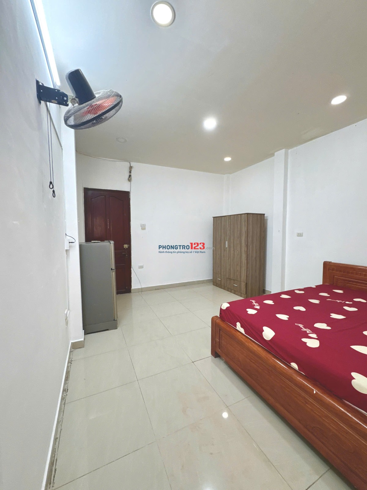 Phòng 30m² siêu tiện ích, kế bên trung tâm Quận Phú Nhuận - Cách Quận 1 hơn 10 phút đi xe