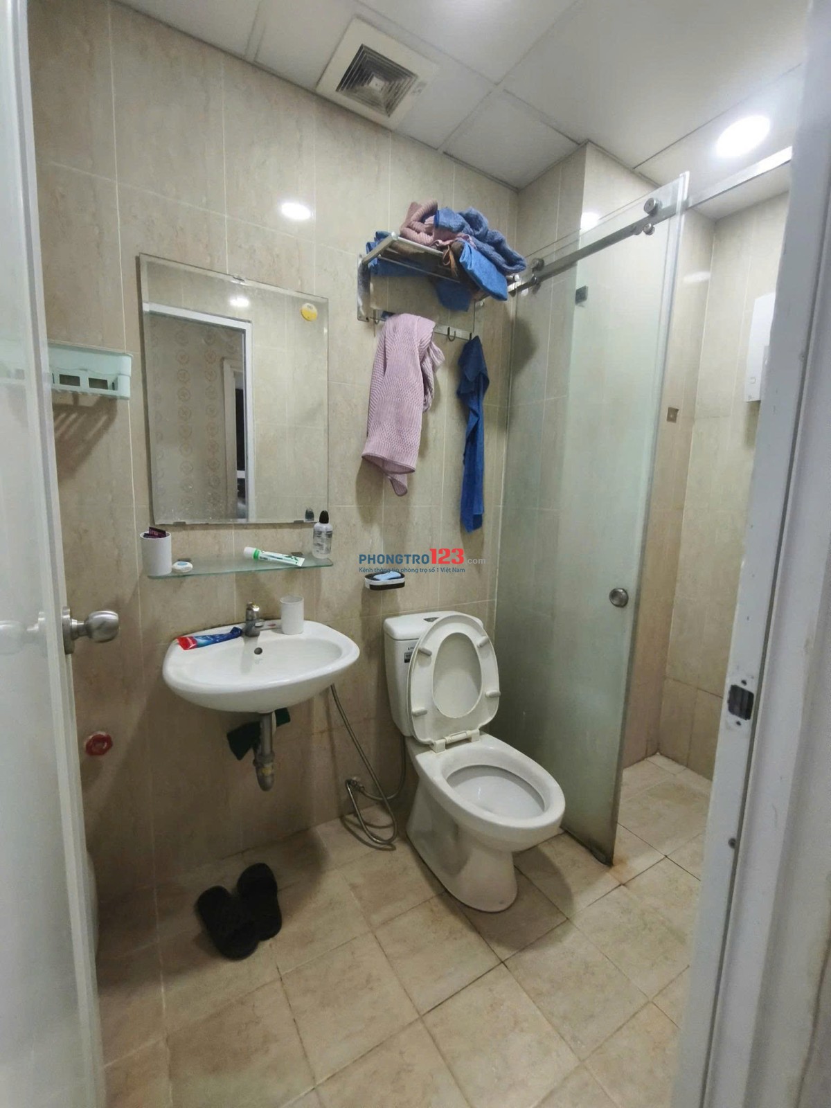 C/c Phú Đạt - Đường D5, P25, Bình Thanh: 89m2, 3p ngủ, 2wc, NTCC, 14tr