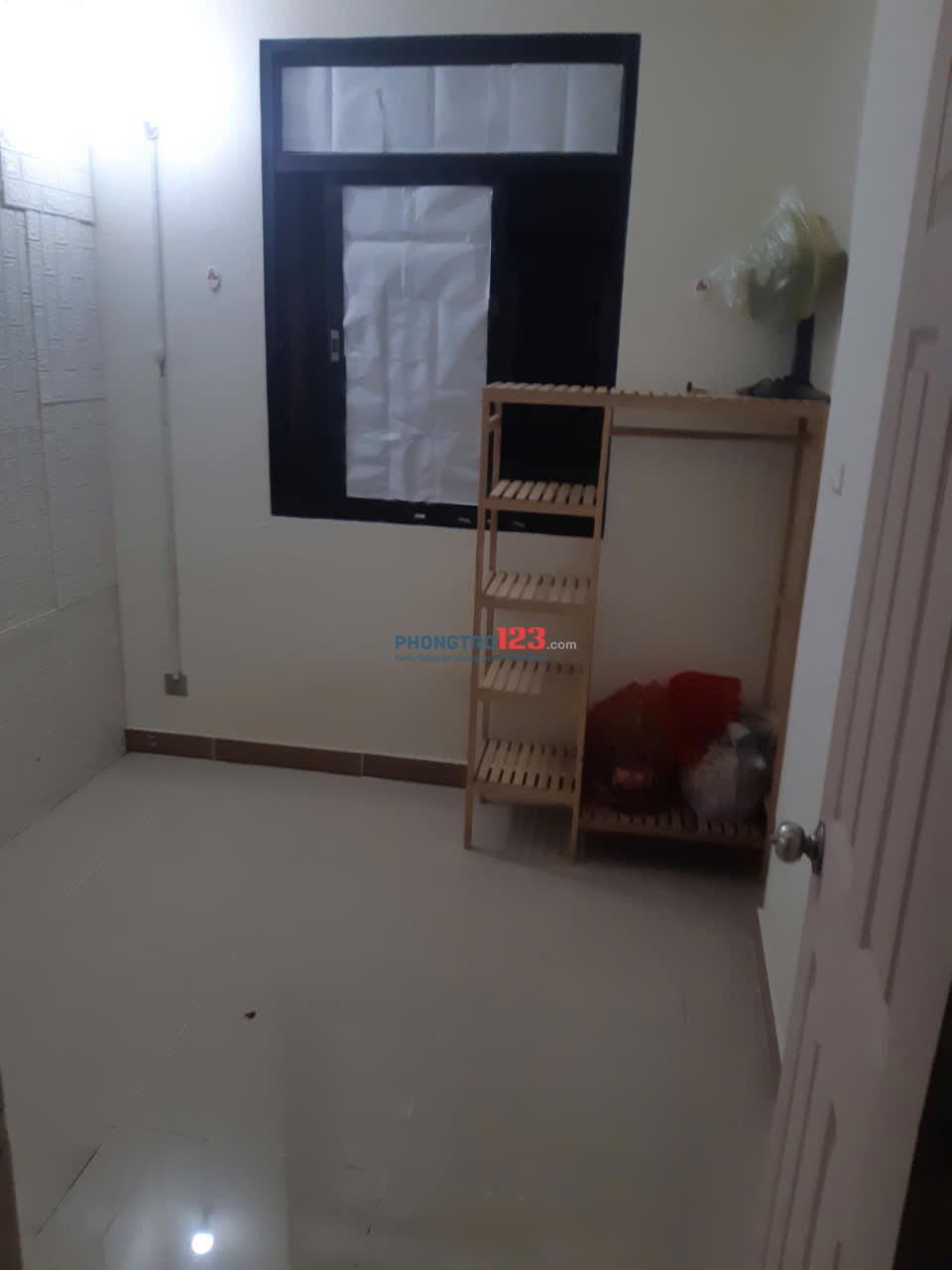 Cho thuê phòng trong CH CC Đức Khải