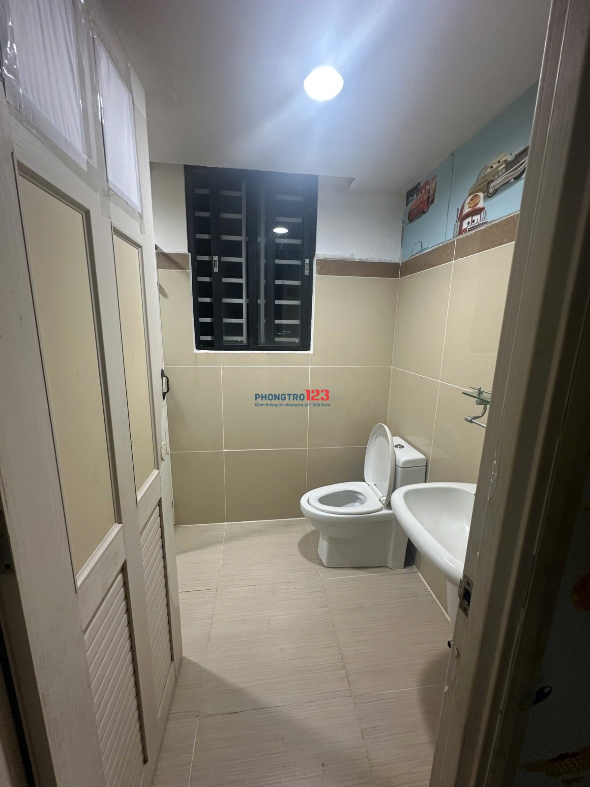 Cho thuê phòng trong CH CC Đức Khải