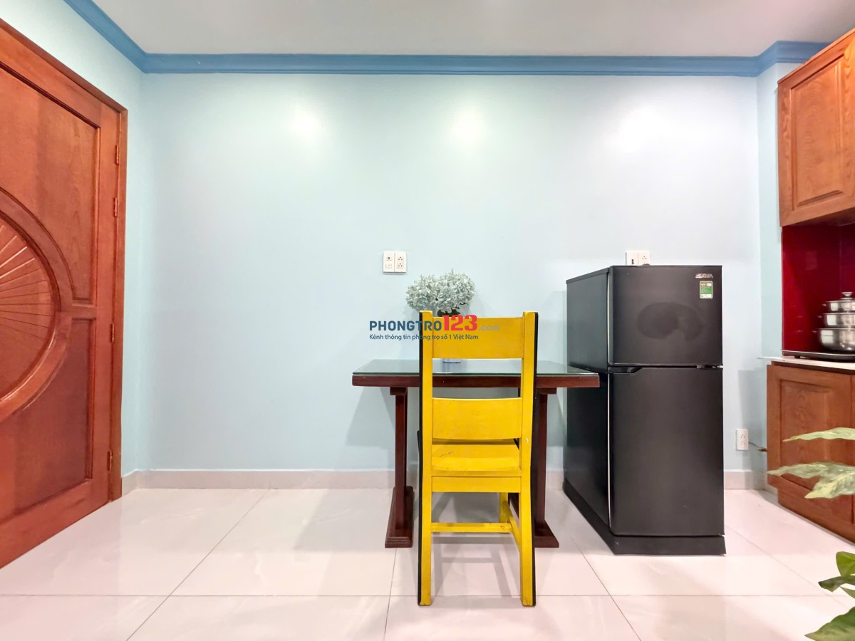 PHÒNG CAO CẤP 5’ ĐI DH KINH TẾ BÁCH KHOA, GIÁ HẤP DẪN