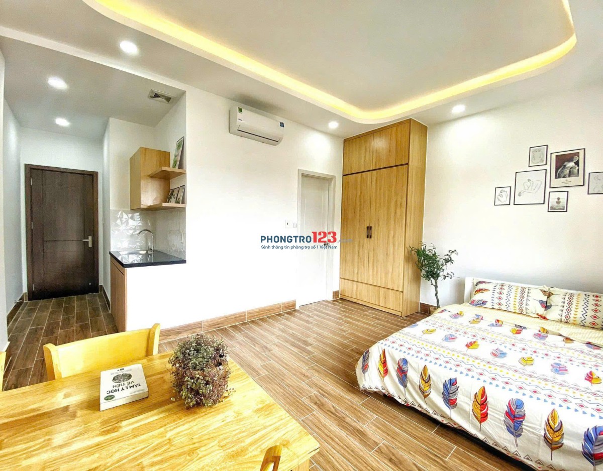 Phòng Đón Nắng - Ngay BX Miền Đông, Gần Đh Ngoại Thương Bình Thạnh