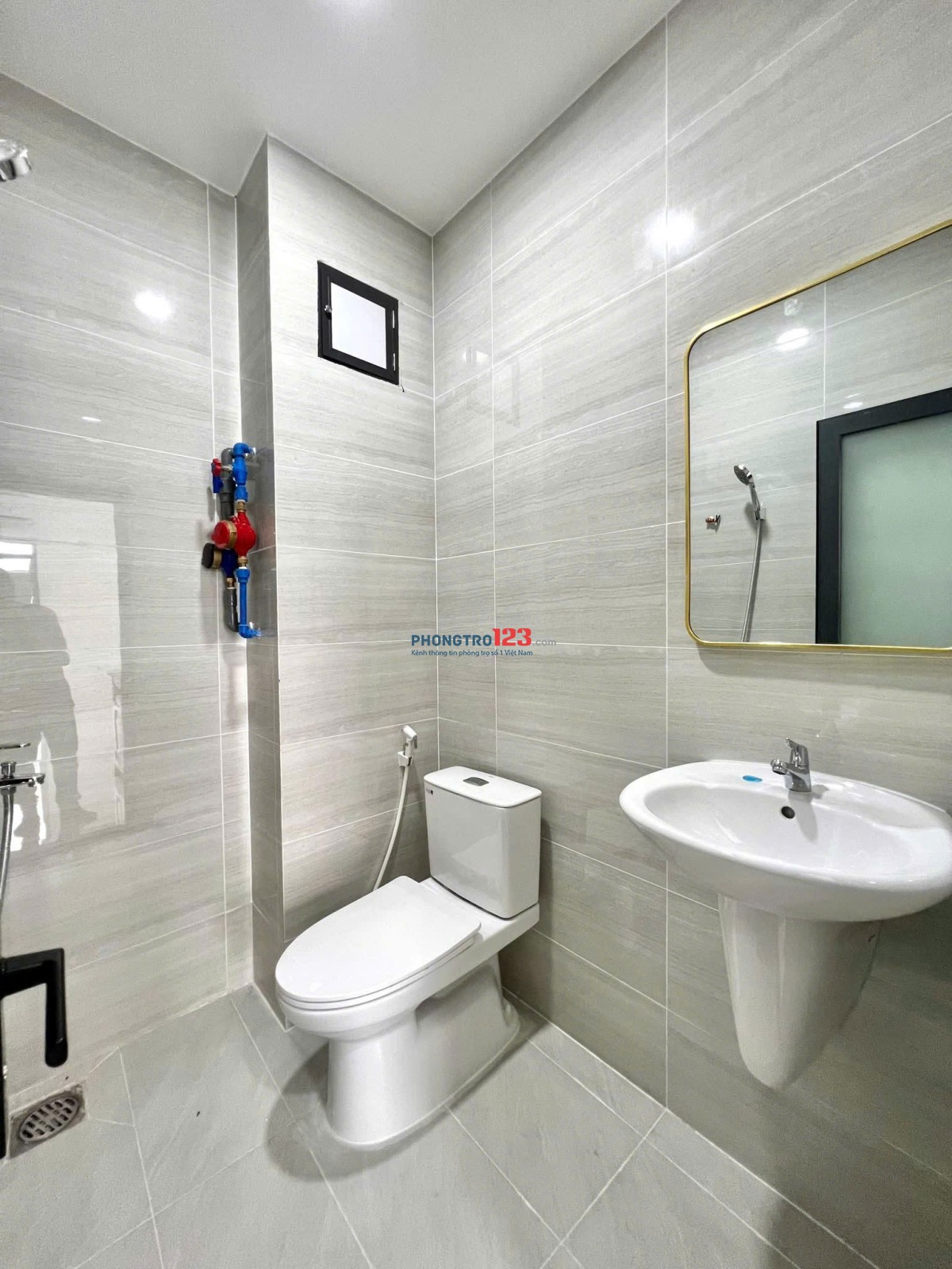 Phòng Đón Nắng - Ngay BX Miền Đông, Gần Đh Ngoại Thương Bình Thạnh