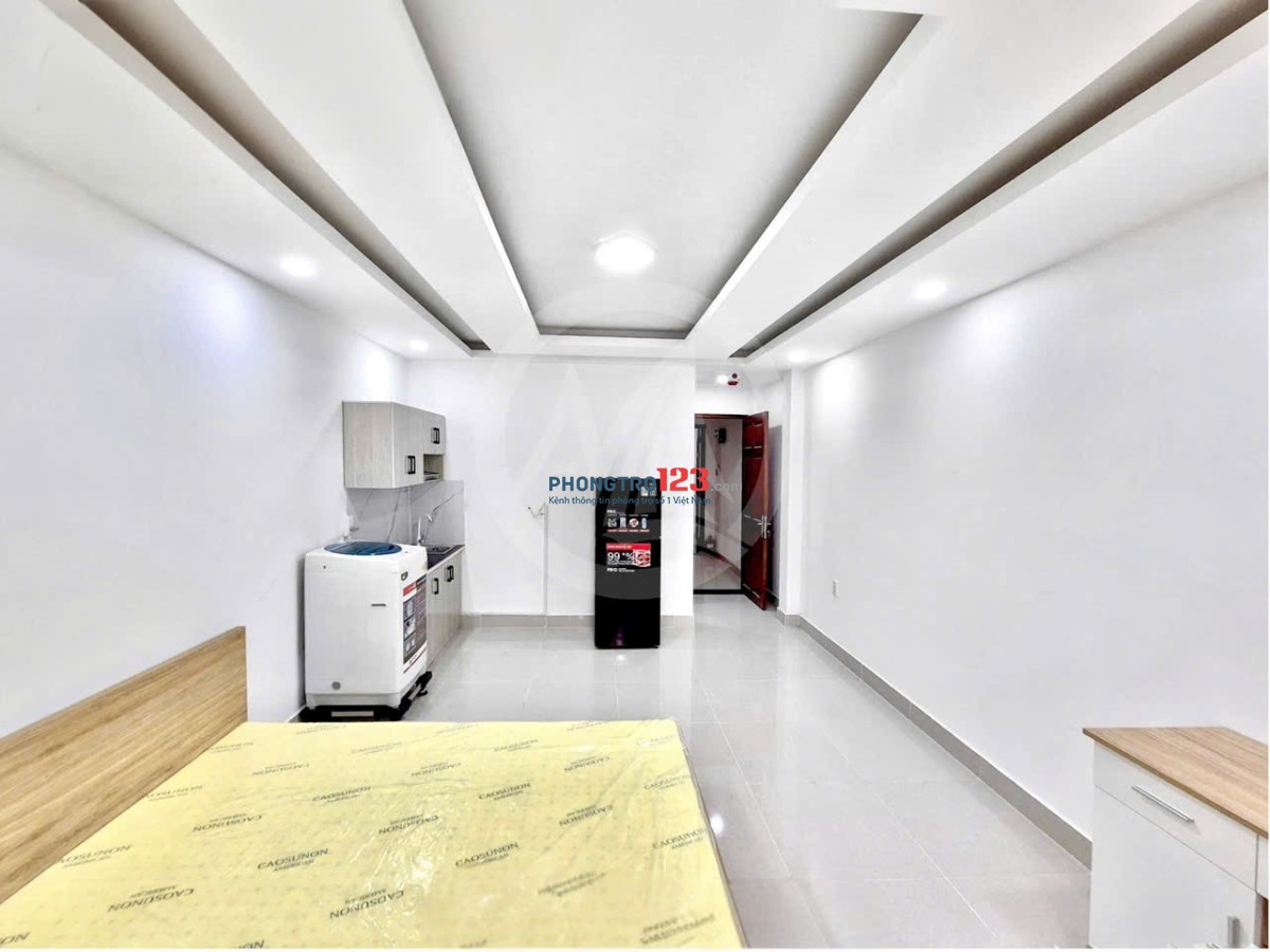 Cho Thuê Phòng Cửa Sổ Lớn Siêu Thoáng, Máy Giặt Riêng ngay Phan Đình Phùng, Phú Nhuận giáp Tân Định