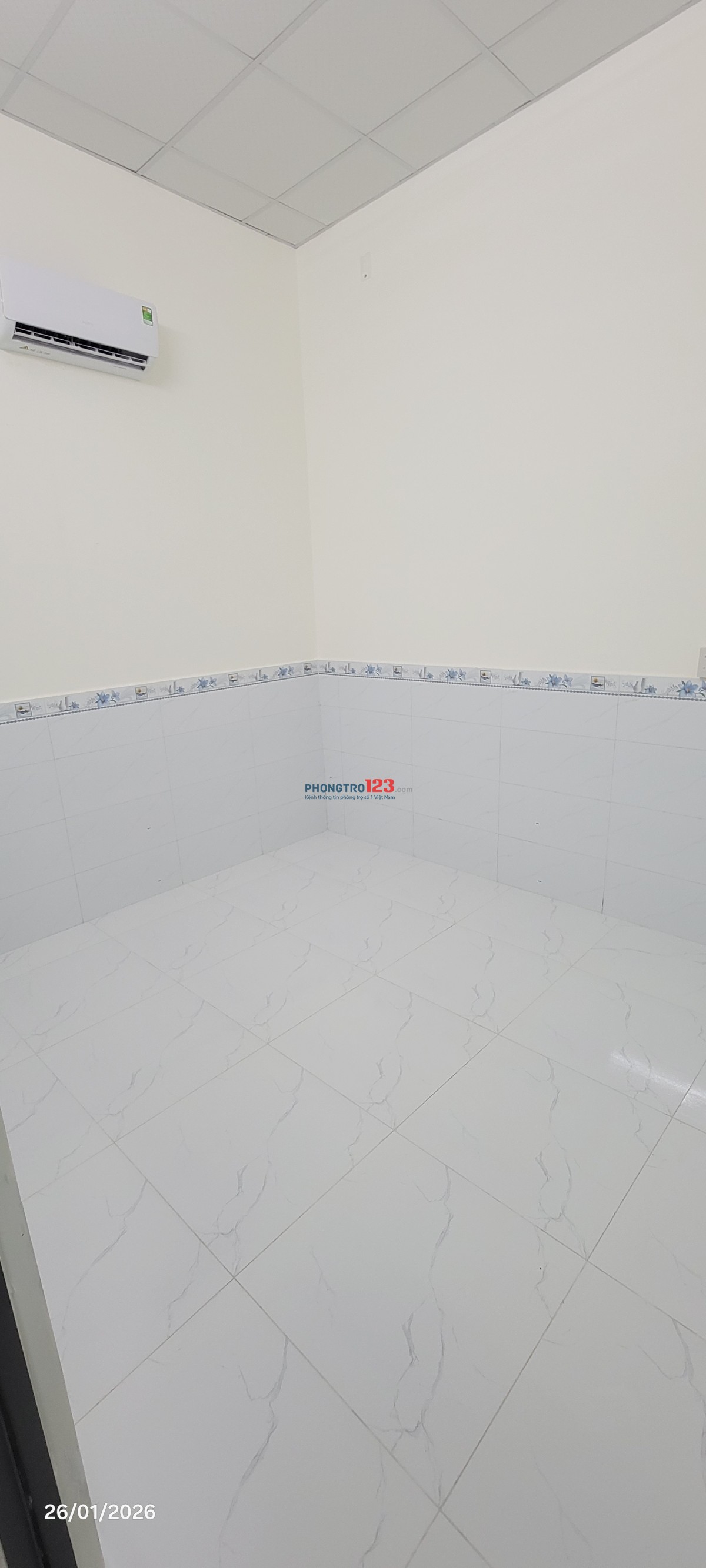  CHO THUÊ NHÀ MỚI THIẾT KẾ - SÂN RỘNG ĐỖ 2 Ô TÔ - NGAY VCN PHƯỚC LONG 