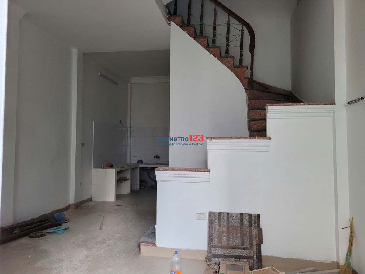 CHÍNH CHỦ CHO THUÊ NHÀ NGUYÊN CĂN 2,5 TẦNG TẠI THÔN 3 - VẠN PHÚC - THANH TRÌ