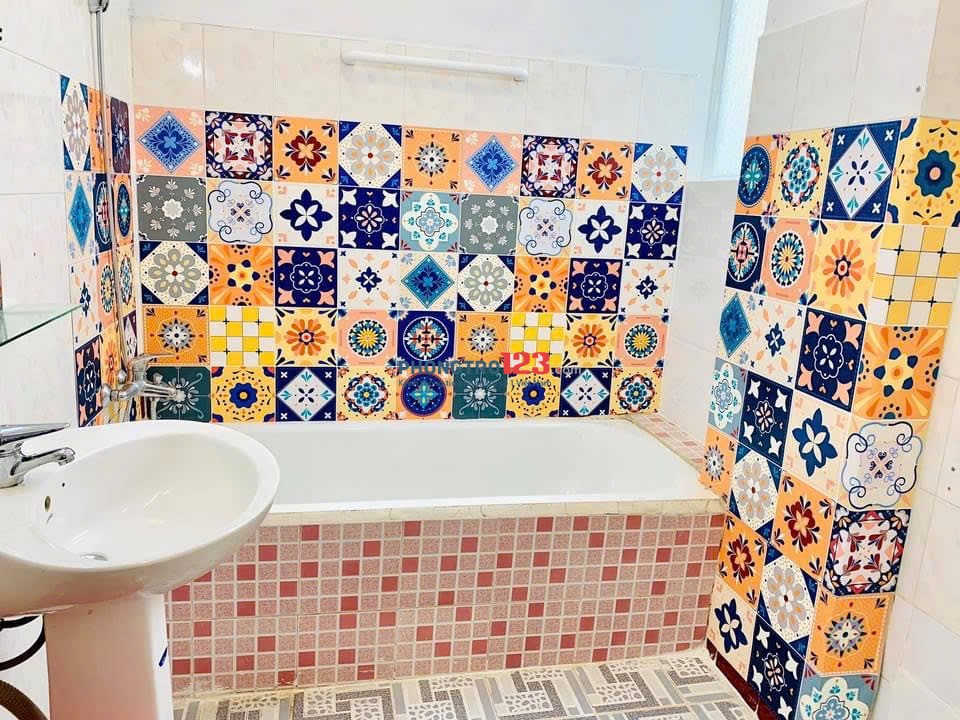 Cho Thuê Phòng Xinh Cửa sổ thoáng, Máy giặt riêng, Bồn tắm ngay Ngô Tất Tố, Bình Thạnh gần Q1,Q2