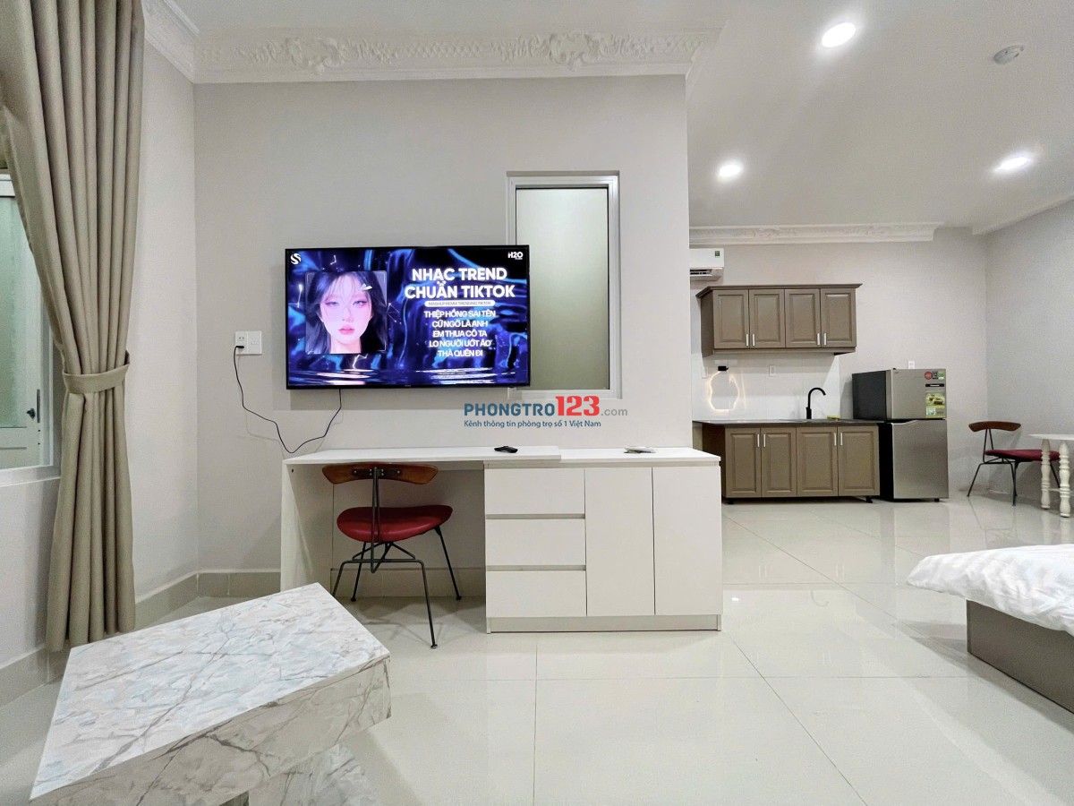 Cho thuê căn hộ cạnh sân bay, 78 Bạch Đằng, Phường 14, Tân Bình