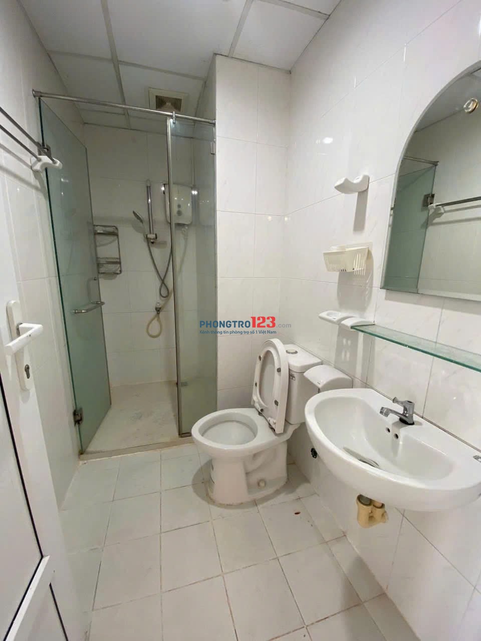 Chung cư An Hội 3 P14, Gò Vấp:75m2, 2PN, WC, Cọc 1 tháng, 6tr5/th
