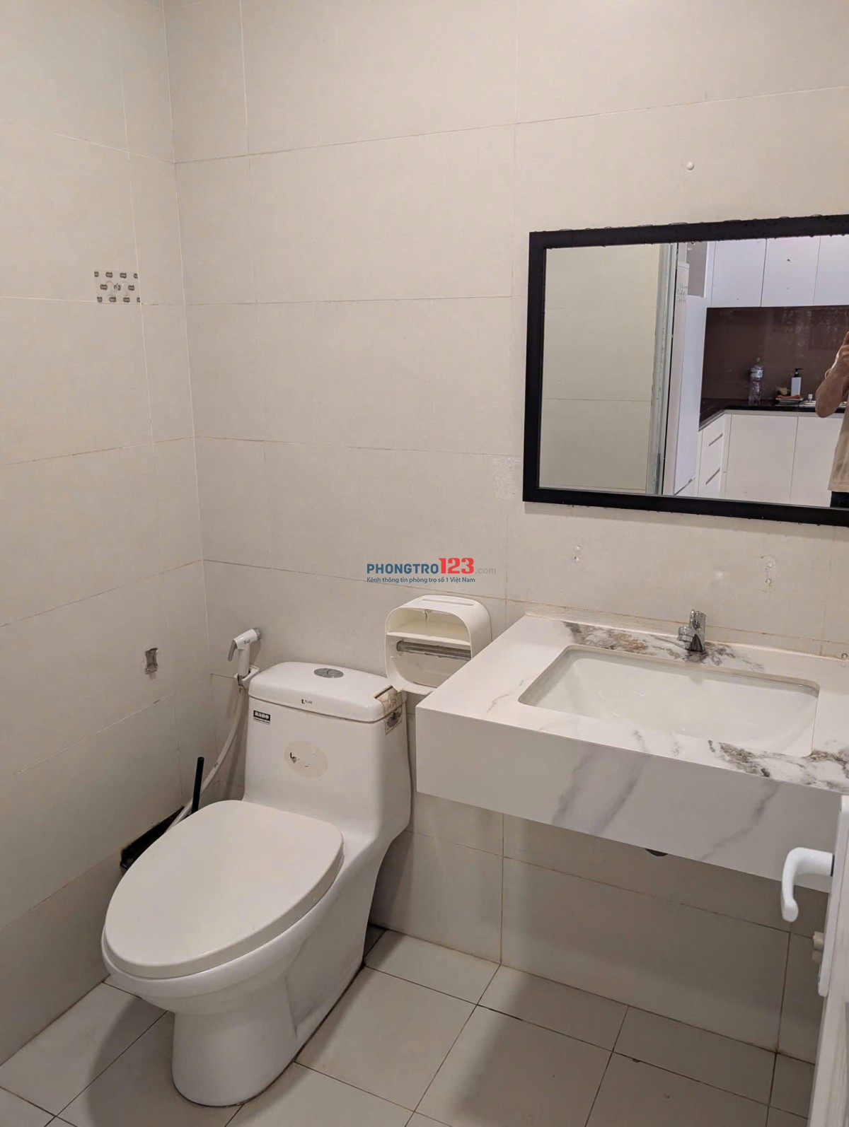 Chung Cư D5 ( 24AB), Phường 25, Bình Thạnh, 88m2, 2PN, 2WC, 12tr5/th.