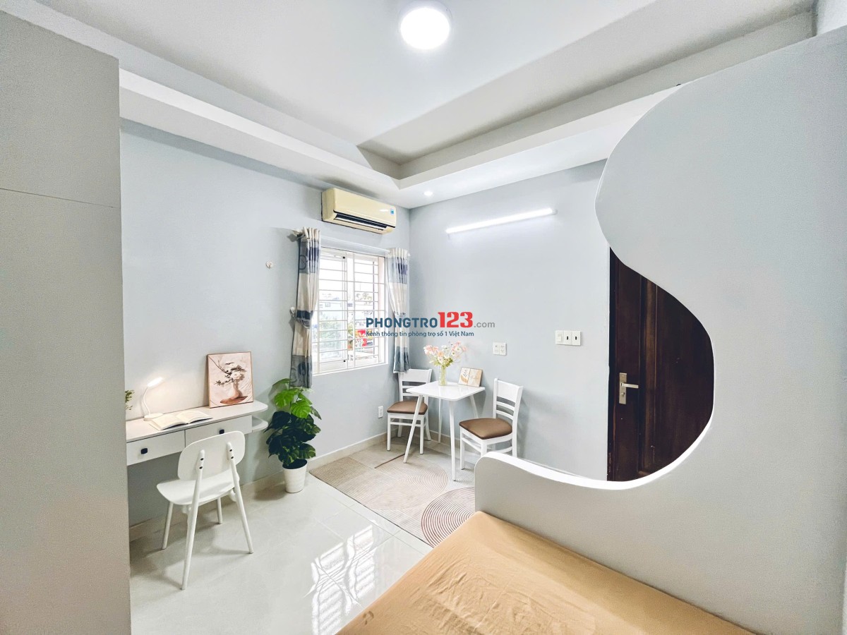 Cho thuê studio 30m2 trung tâm quận 7. Gần Lotte, đh TDT, RMIT. 5p sang quận 4, quận 8