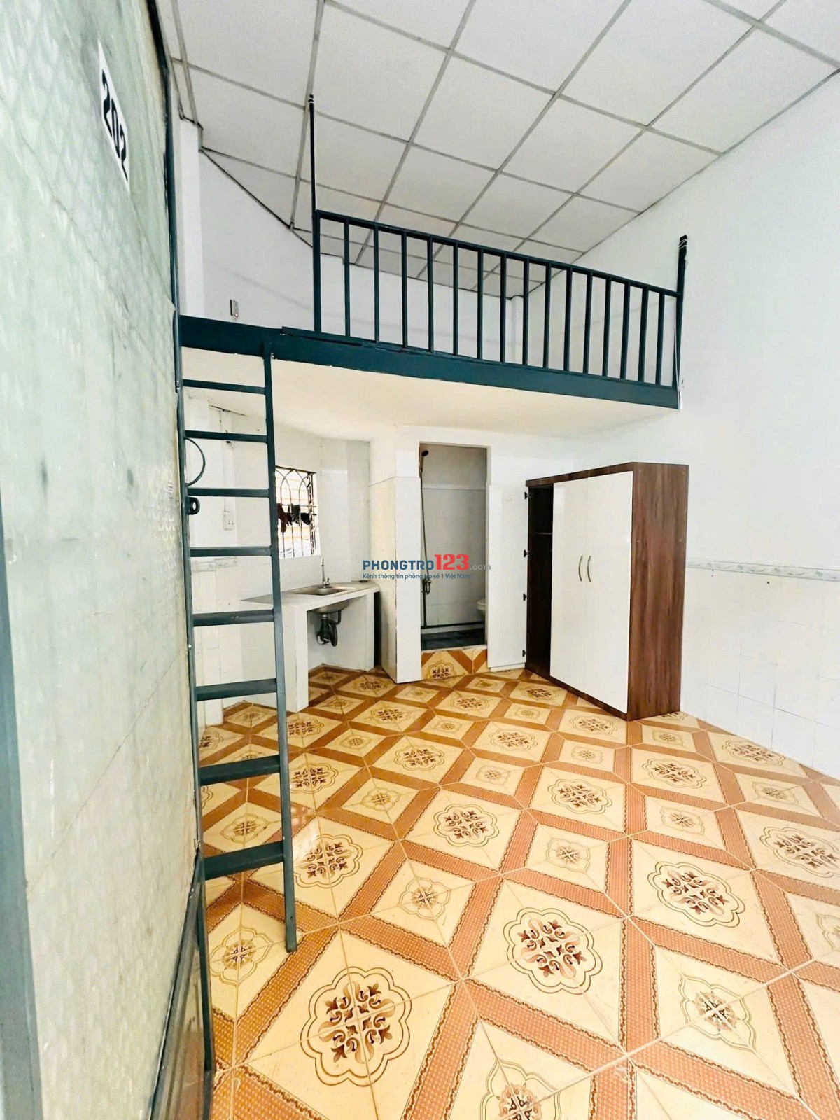 CHO THUÊ PHÒNG TRỌ MỚI XÂY TÂN PHÚ CHỈ VS 2TR990