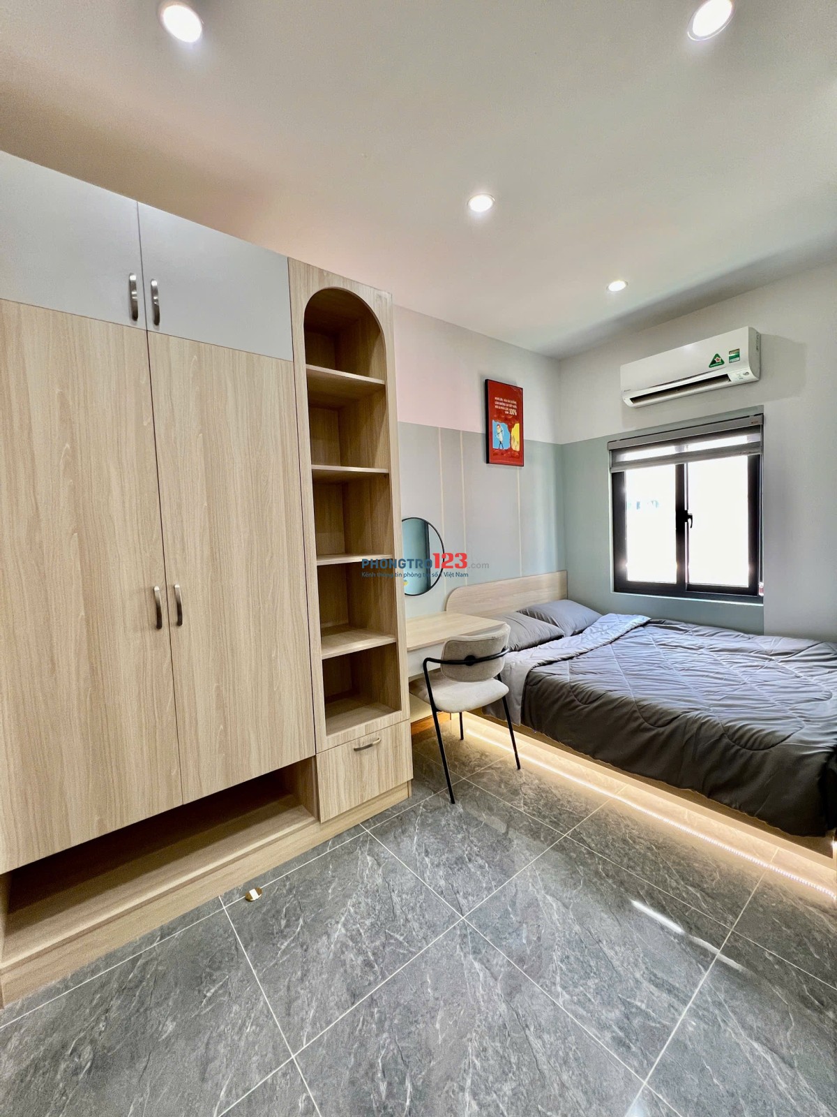 Cho thuê Căn hộ dịch vụ - Mới hoàn thiện - Full nội thất - Lê Thánh Tôn, Quận 1