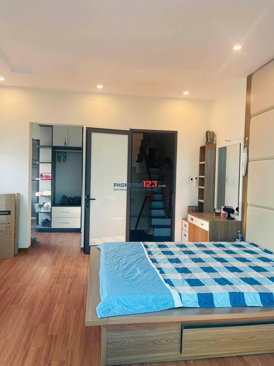 CHO THUÊ NHÀ 5 TANG KIỆT OTO NGUYỄN HỮU THỌ - HẢI CHÂU - 15TR