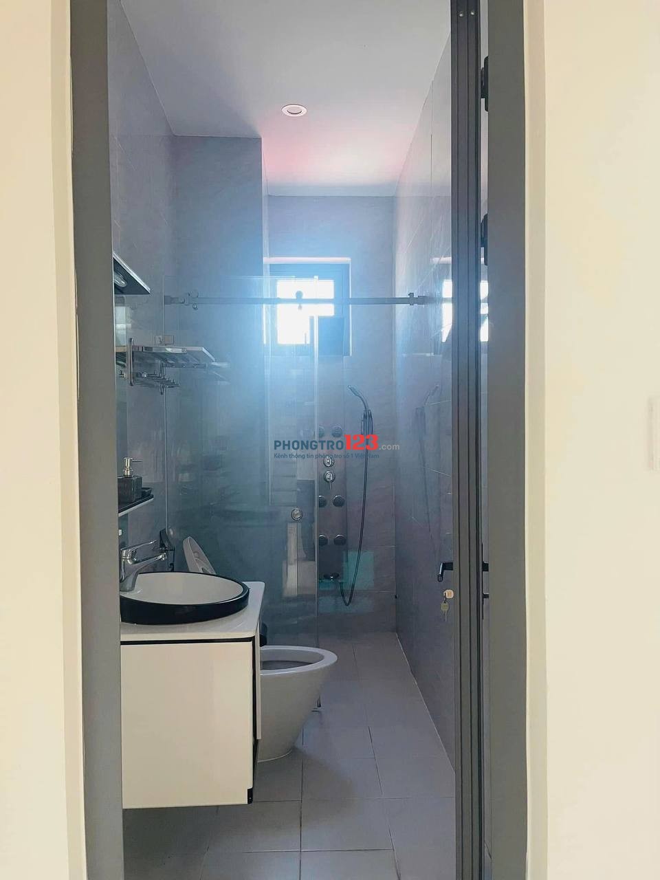 CHO THUÊ NHÀ 5 TANG KIỆT OTO NGUYỄN HỮU THỌ - HẢI CHÂU - 15TR